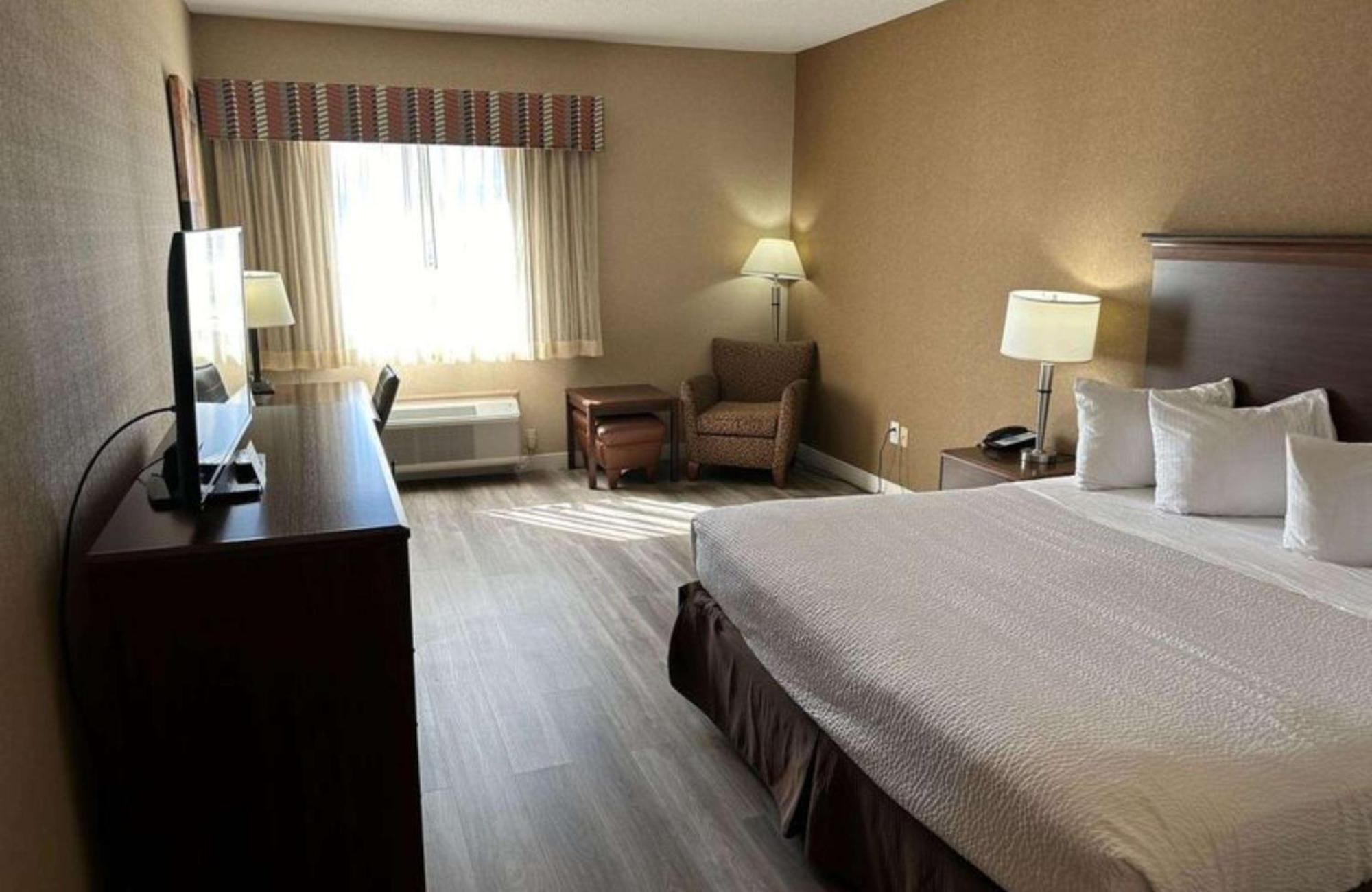 Best Western Circus City Inn Peru Экстерьер фото