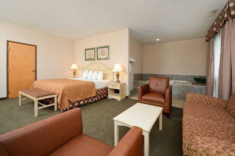 Best Western Circus City Inn Peru Экстерьер фото